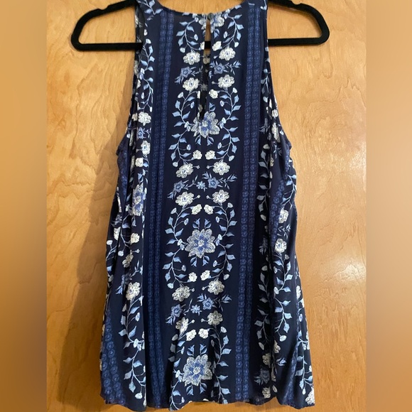 Navy floral tank - Picture 3 of 3